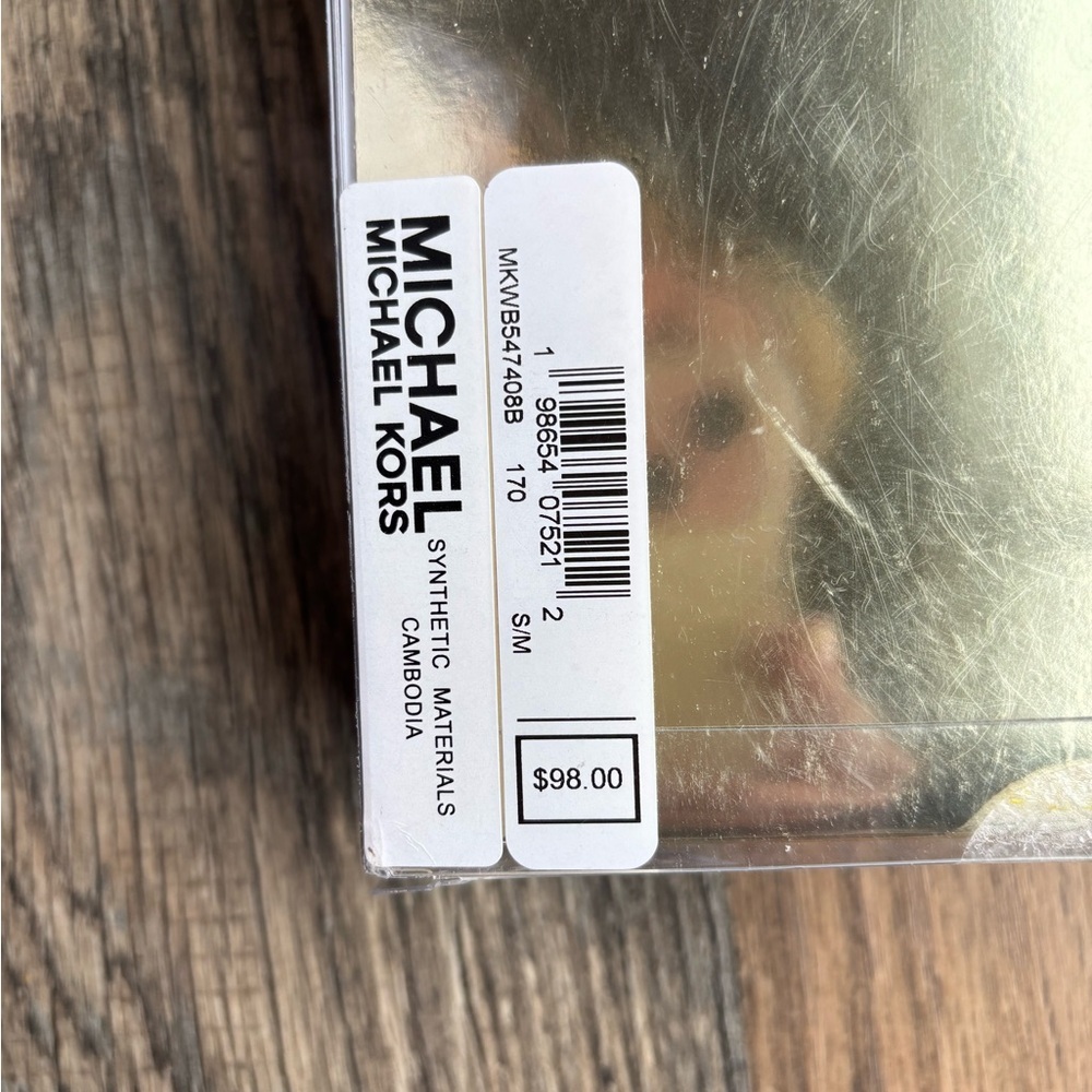 Michael Kors cream and tan Leather Belt - Picture 5 of 7